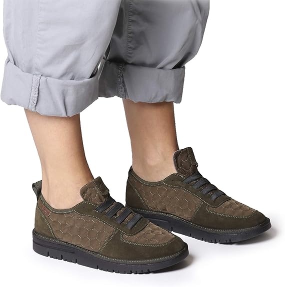 حذاء سنيكرز نسائي اخضر باري اي بي