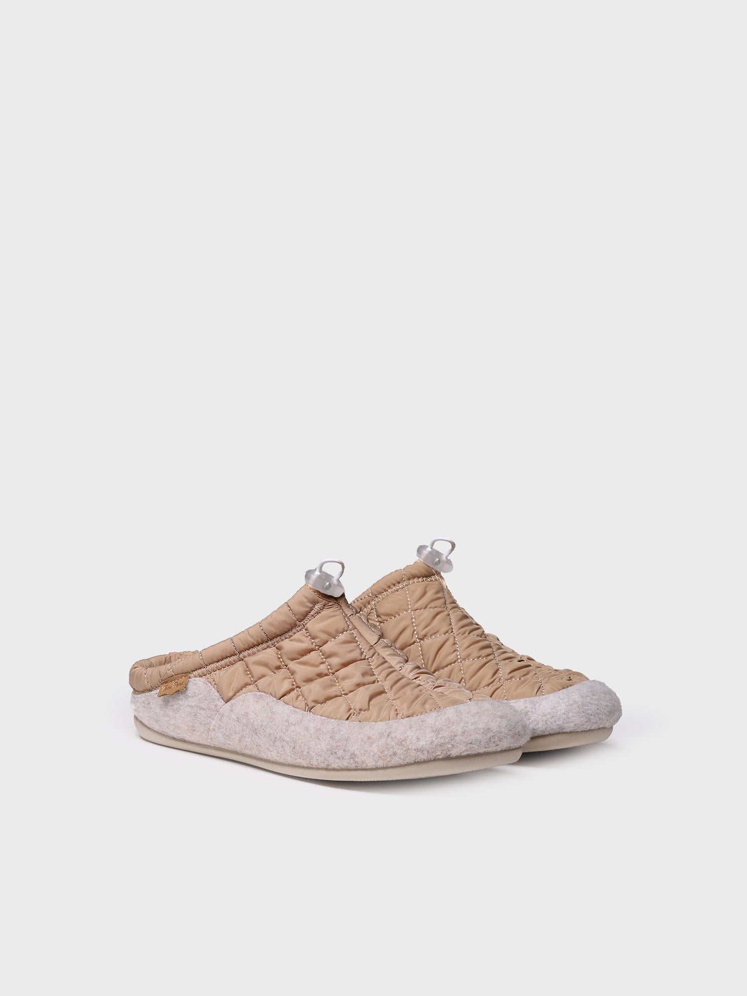 حذاء منزلي نسائي ذهبي  ميل يو إم