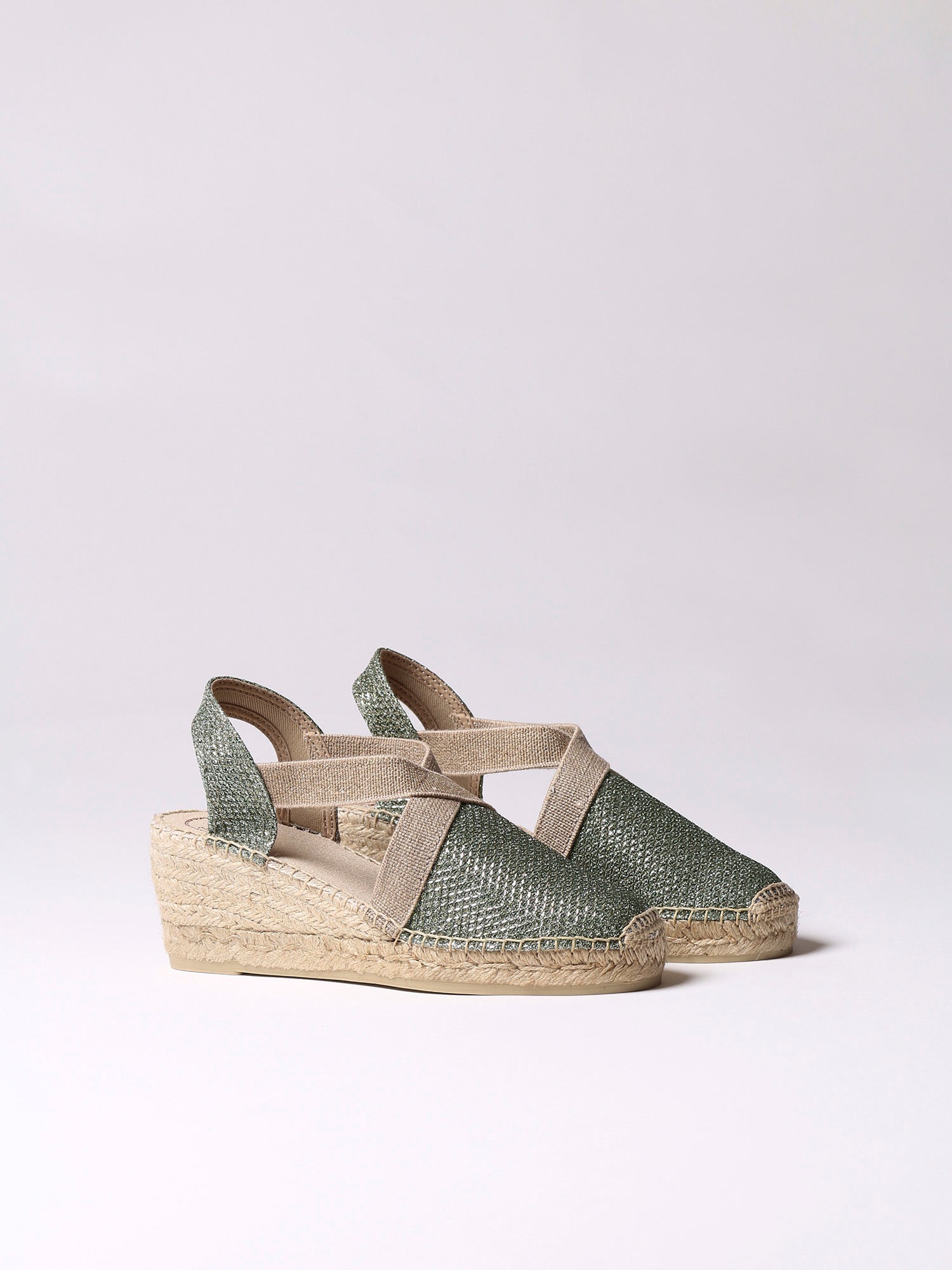 حذاء اسبادريل نسائي اخضر تريتون