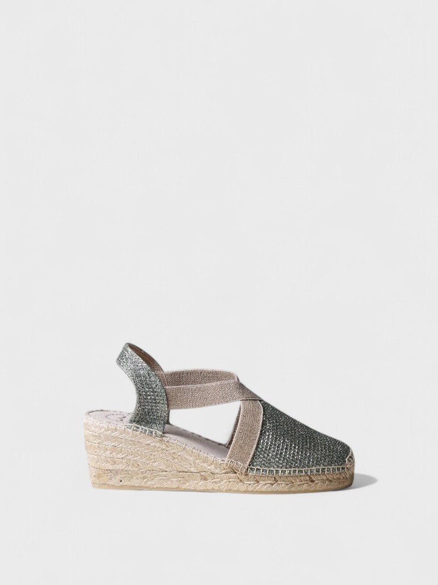 حذاء اسبادريل نسائي اخضر تريتون